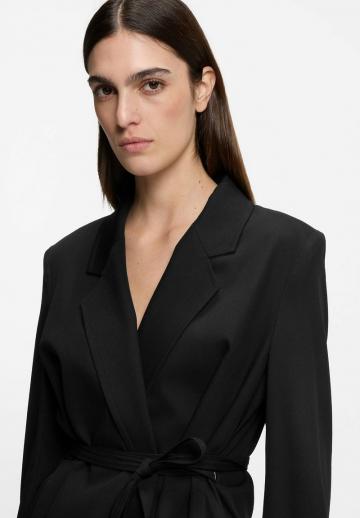 Шерстяное пальто