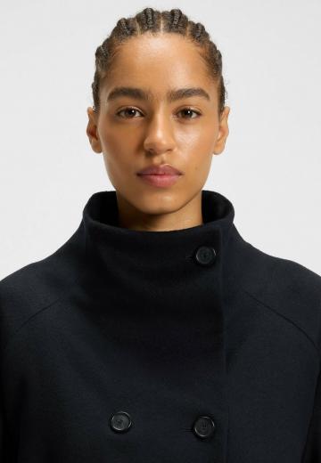 Шерстяное пальто