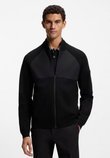 Спортивная кофта