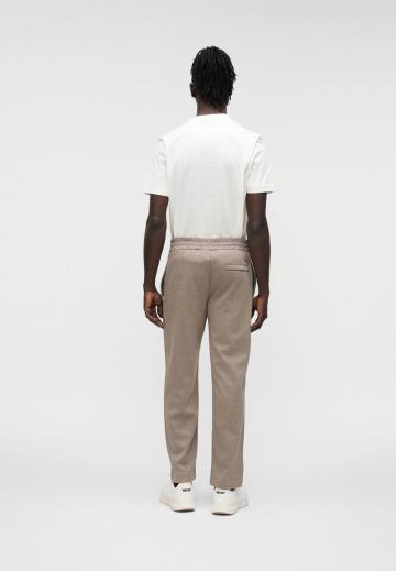 Спортивные штаны