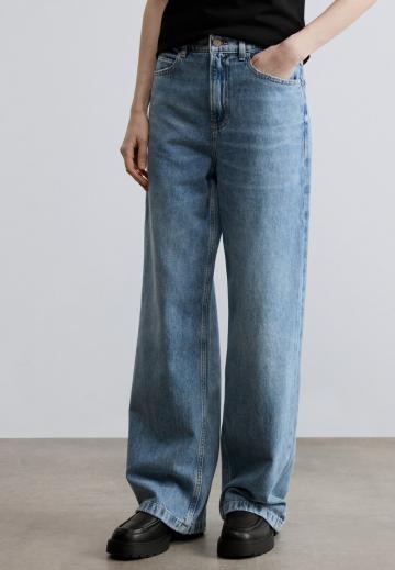 Джинсы