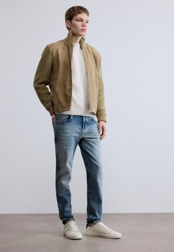 Узкие джинсы