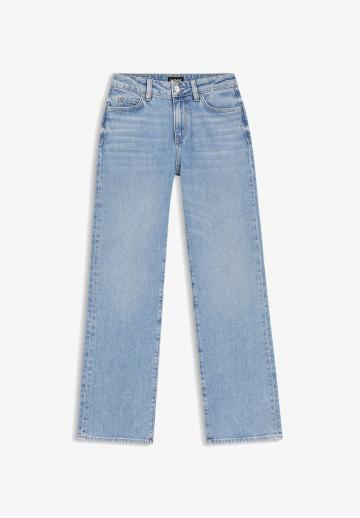Прямые джинсы