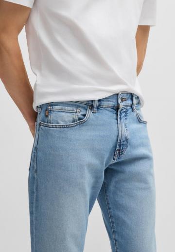 Прямые джинсы
