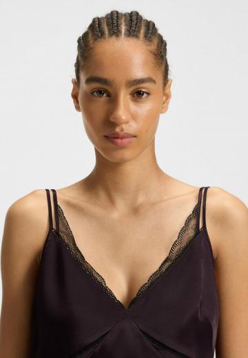 Атласная блузка