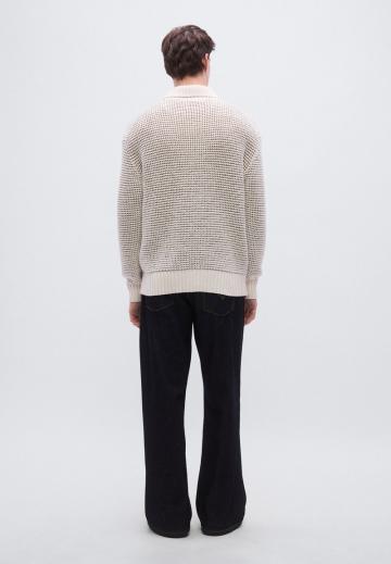 Вязаная кофта