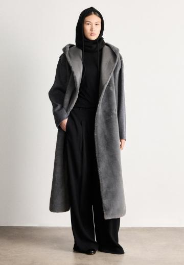 Пальто из искусственной кожи