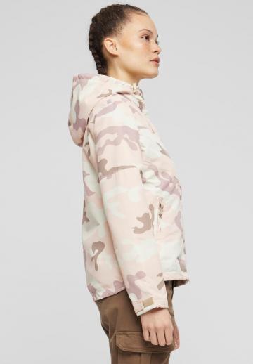 Куртка с накладнымит карманами