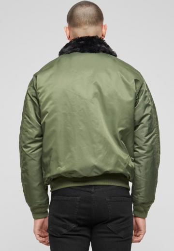 Зимняя куртка