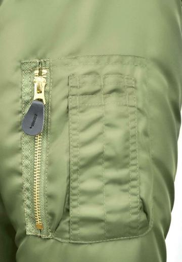 Зимняя куртка