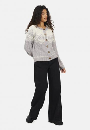 Жаккардовая вязаная кофта