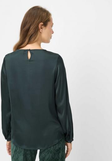 Атласная блузка