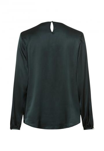Атласная блузка