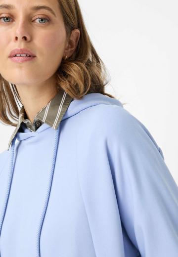 Пуловер с капюшоном