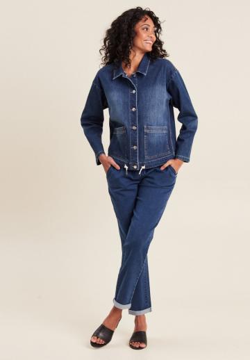 Джинсовая куртка