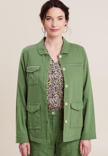 Блейзер с накладными карманами