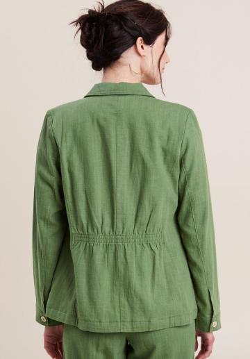 Блейзер с накладными карманами