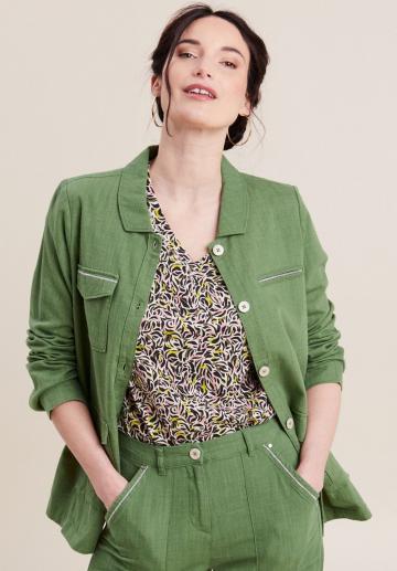 Блейзер с накладными карманами