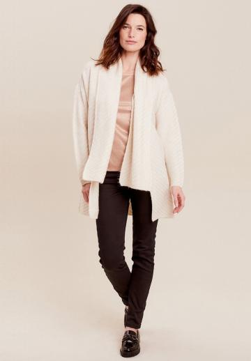 Длинный жилет