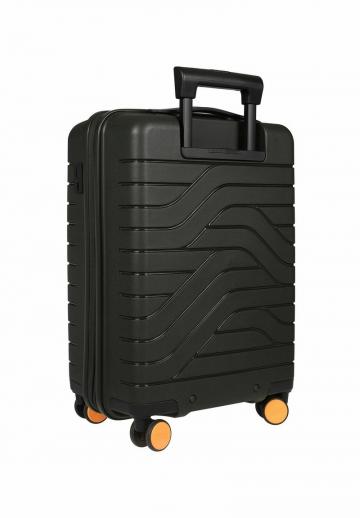 Чемодан на колесах