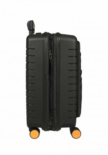 Чемодан на колесах