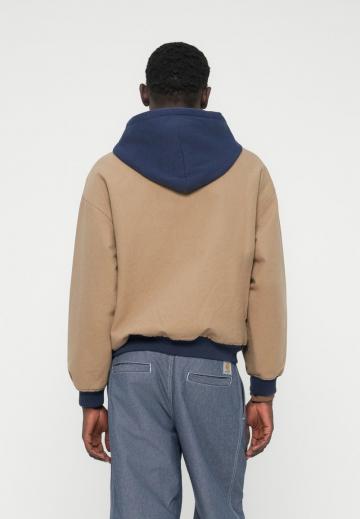 Куртка бомбер