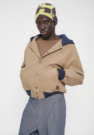 Куртка бомбер