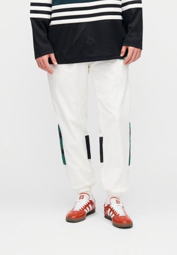 Спортивные штаны