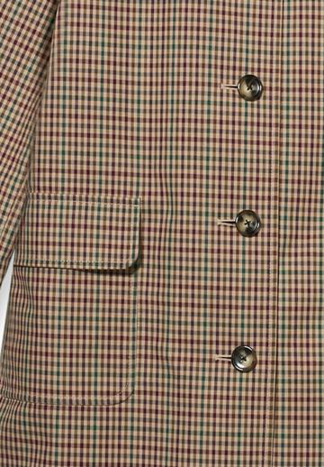 Короткое пальто