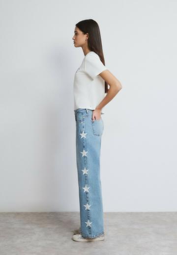 Свободные джинсы