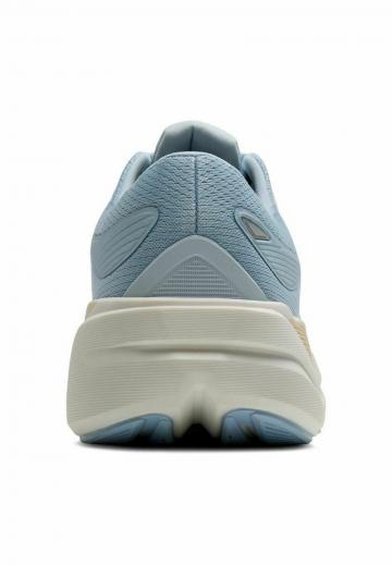 Беговые кроссовки