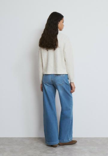 Свободные джинсы