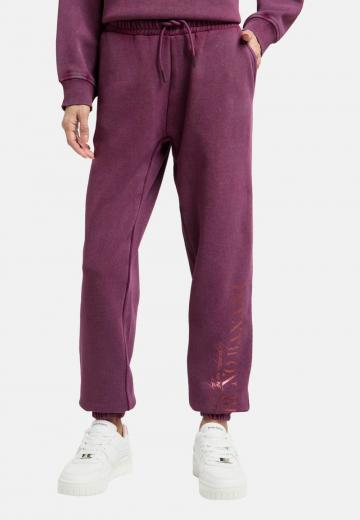 Спортивные штаны