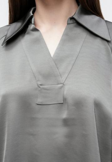 Атласная блузка