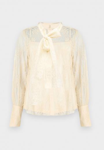 Кружевная блузка