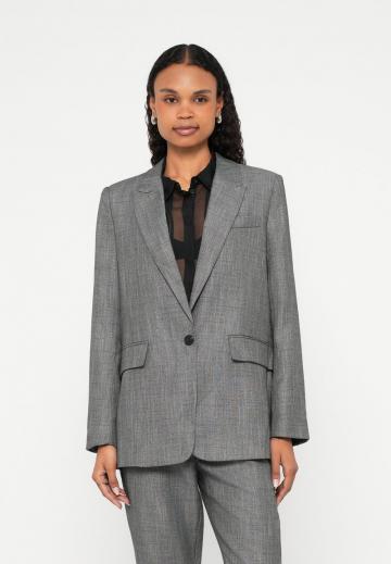 Длинный блейзер