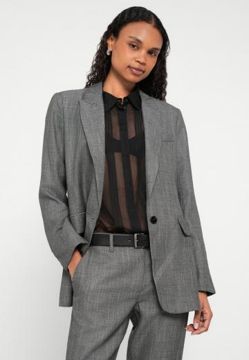 Длинный блейзер