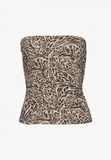 Топ без бретелек