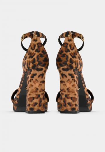 Босоножки на платформе