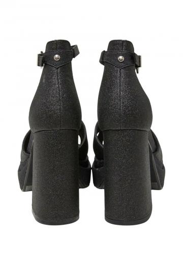 Босоножки на платформе