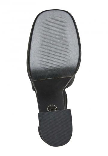 Босоножки на платформе