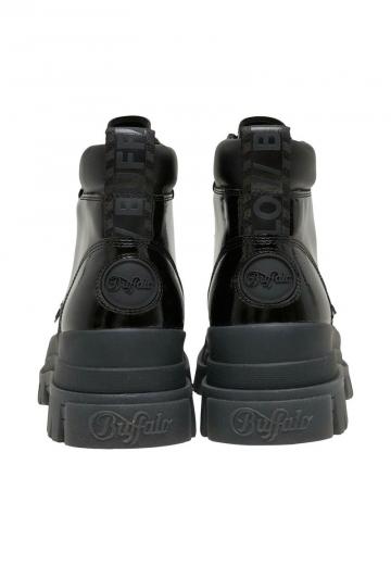 Широкие сапоги