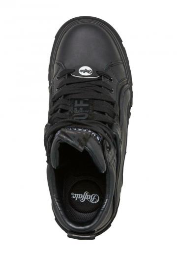 Ботинки на шнуровке