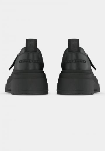 Полуботинки