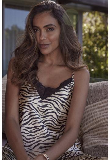 Топ на бретельках