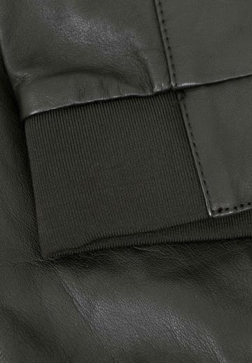 Куртка бомбер