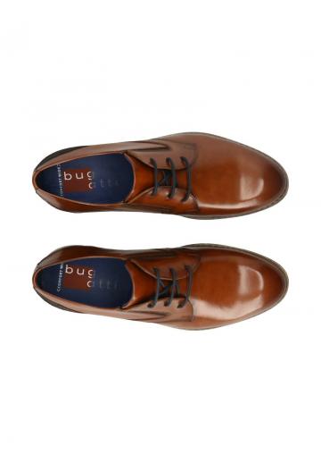 Ботинки на шнуровке