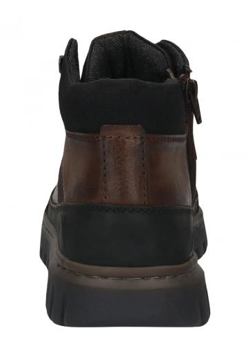 Ботинки на шнуровке