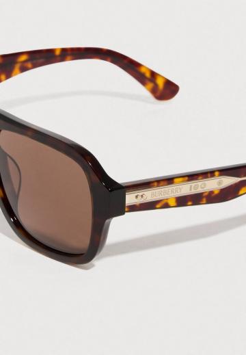 Солнечные очки