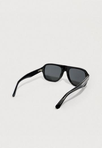 Солнечные очки